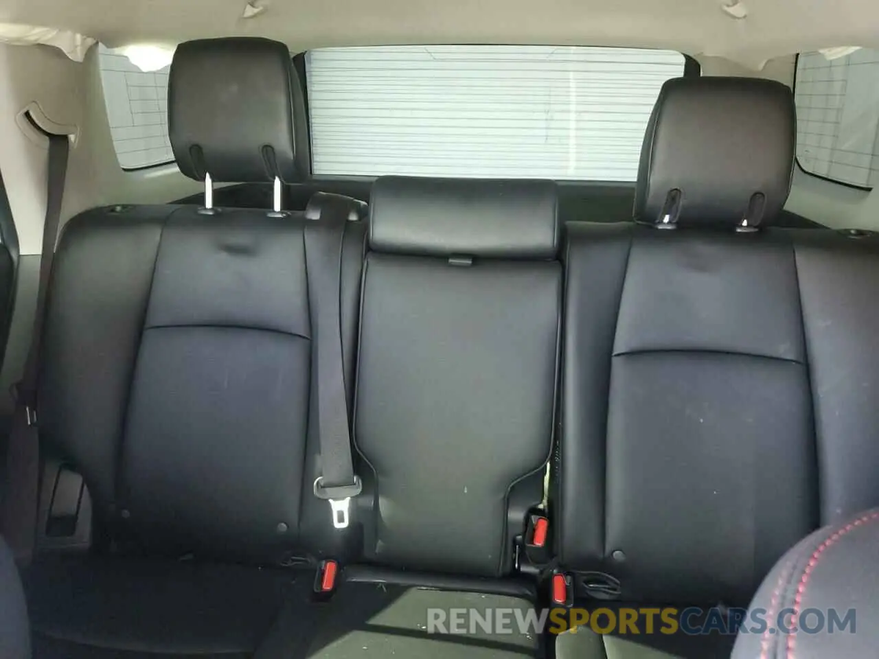 10 fotografías del automóvil dañado JTEBU5JR3L5825735 TOYOTA 4RUNNER 2020