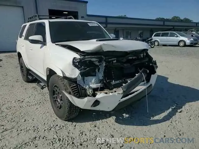 11 fotografías del automóvil dañado JTEBU5JR3L5825735 TOYOTA 4RUNNER 2020