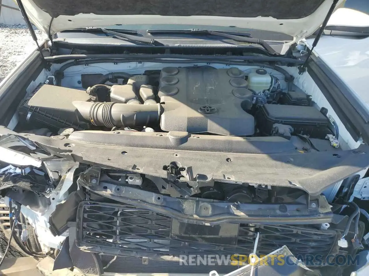 14 fotografías del automóvil dañado JTEBU5JR3L5825735 TOYOTA 4RUNNER 2020