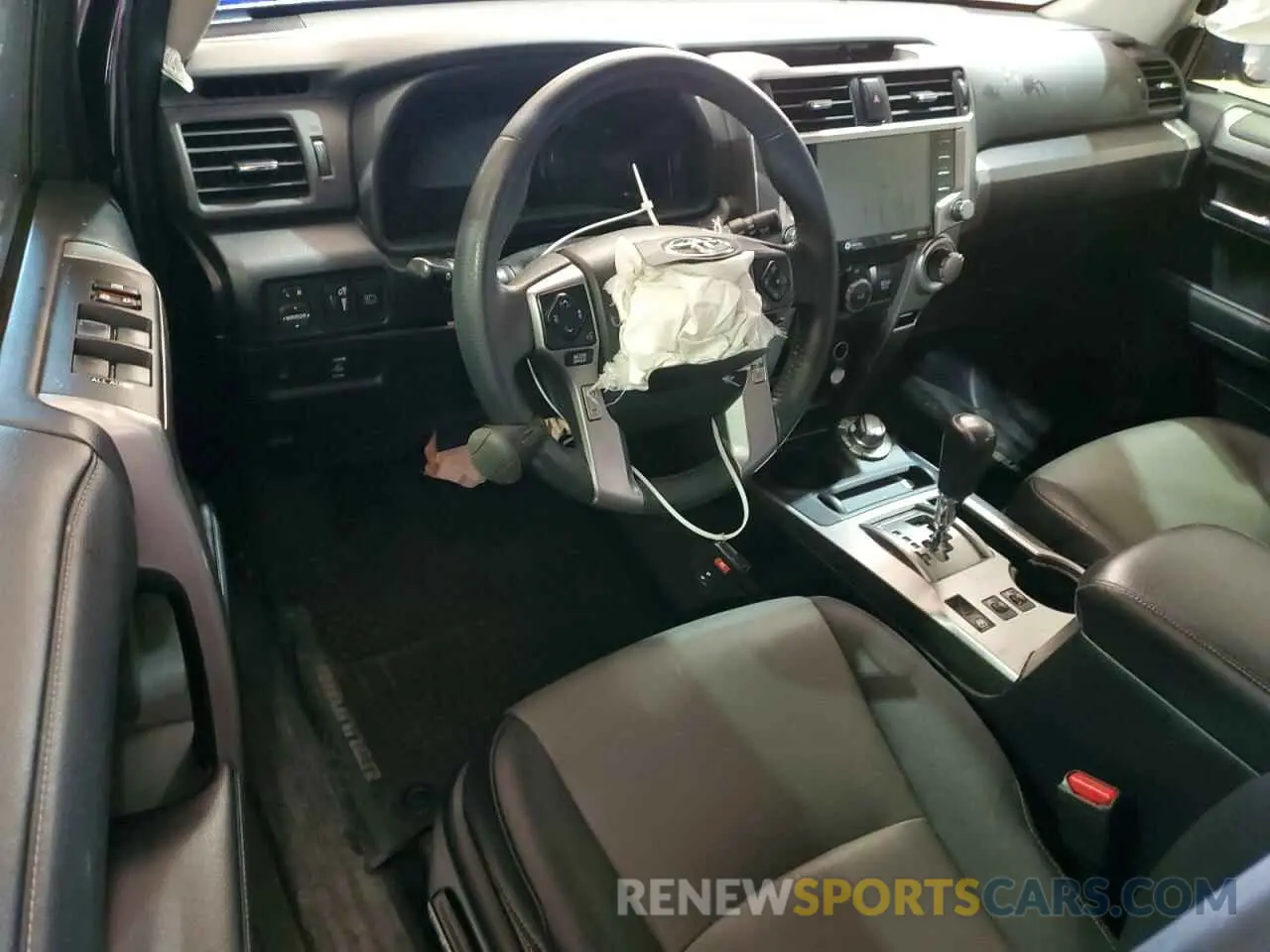 8 fotografías del automóvil dañado JTEBU5JR4L5749457 TOYOTA 4RUNNER 2020