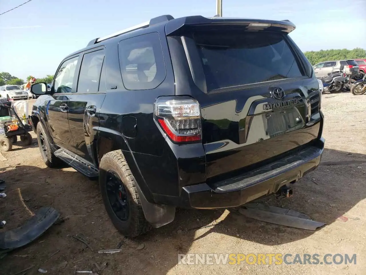 3 fotografías del automóvil dañado JTEBU5JR4L5752682 TOYOTA 4RUNNER 2020
