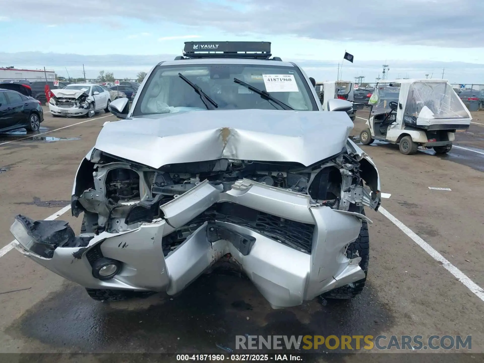 12 fotografías del automóvil dañado JTEBU5JR4L5766162 TOYOTA 4RUNNER 2020