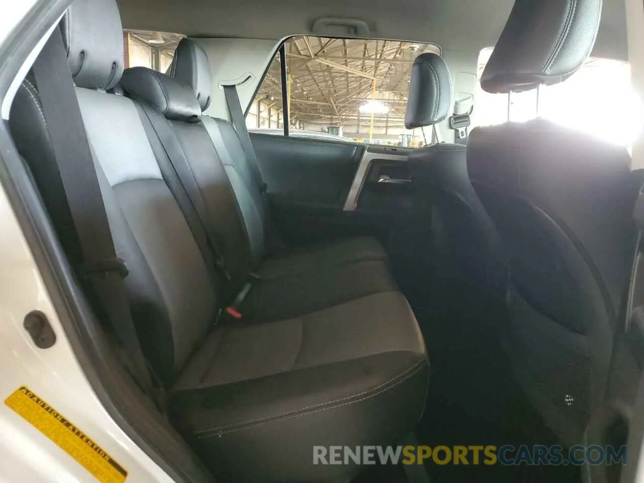 10 fotografías del automóvil dañado JTEBU5JR4L5789702 TOYOTA 4RUNNER 2020