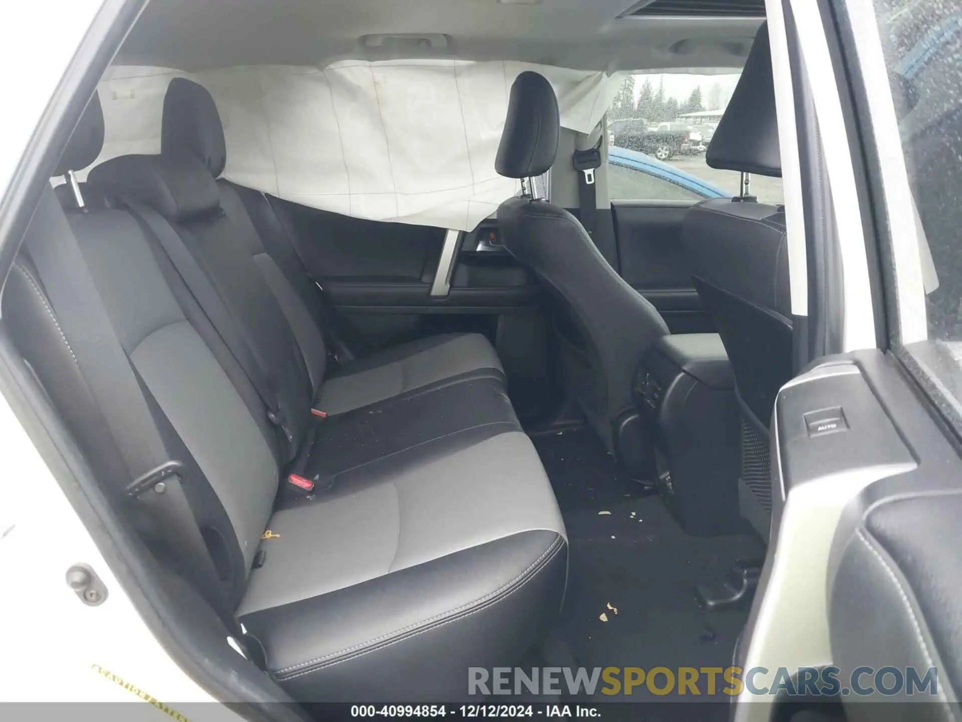 8 fotografías del automóvil dañado JTEBU5JR4L5793183 TOYOTA 4RUNNER 2020