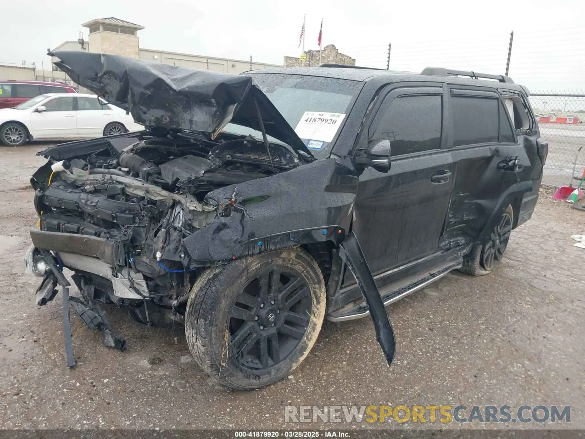 2 fotografías del automóvil dañado JTEBU5JR4L5810077 TOYOTA 4RUNNER 2020