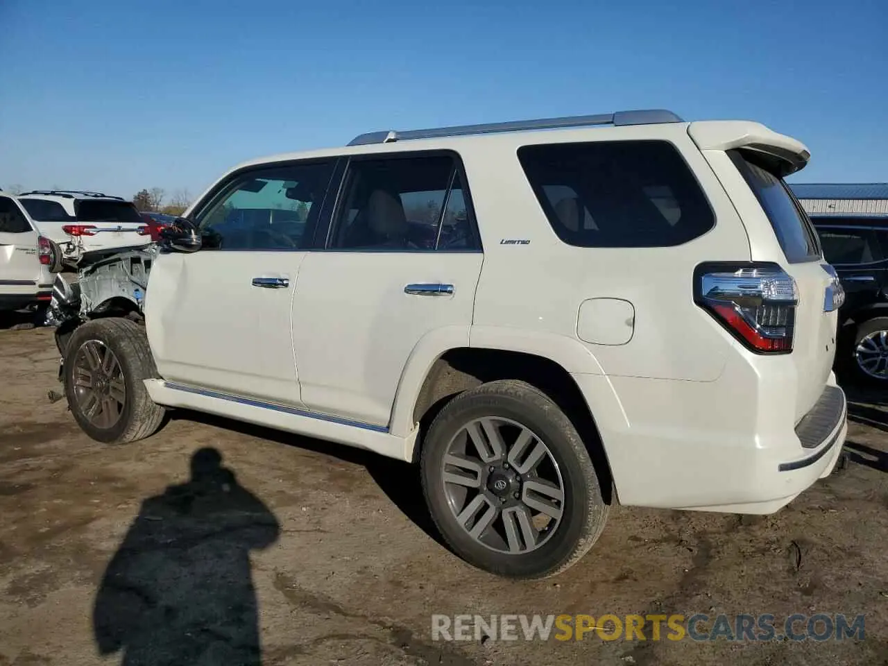 2 fotografías del automóvil dañado JTEBU5JR4L5813786 TOYOTA 4RUNNER 2020