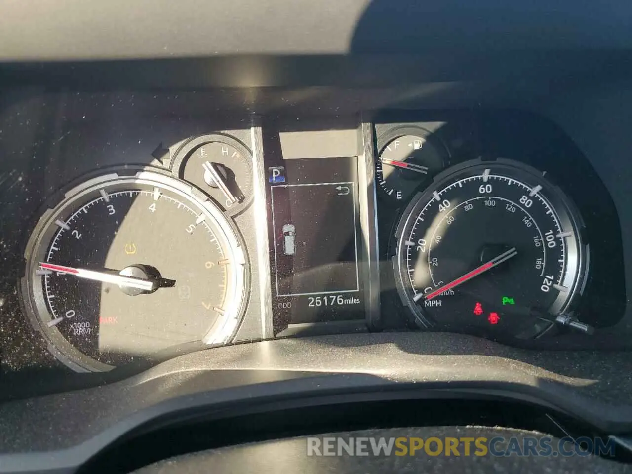 9 fotografías del automóvil dañado JTEBU5JR4L5813786 TOYOTA 4RUNNER 2020