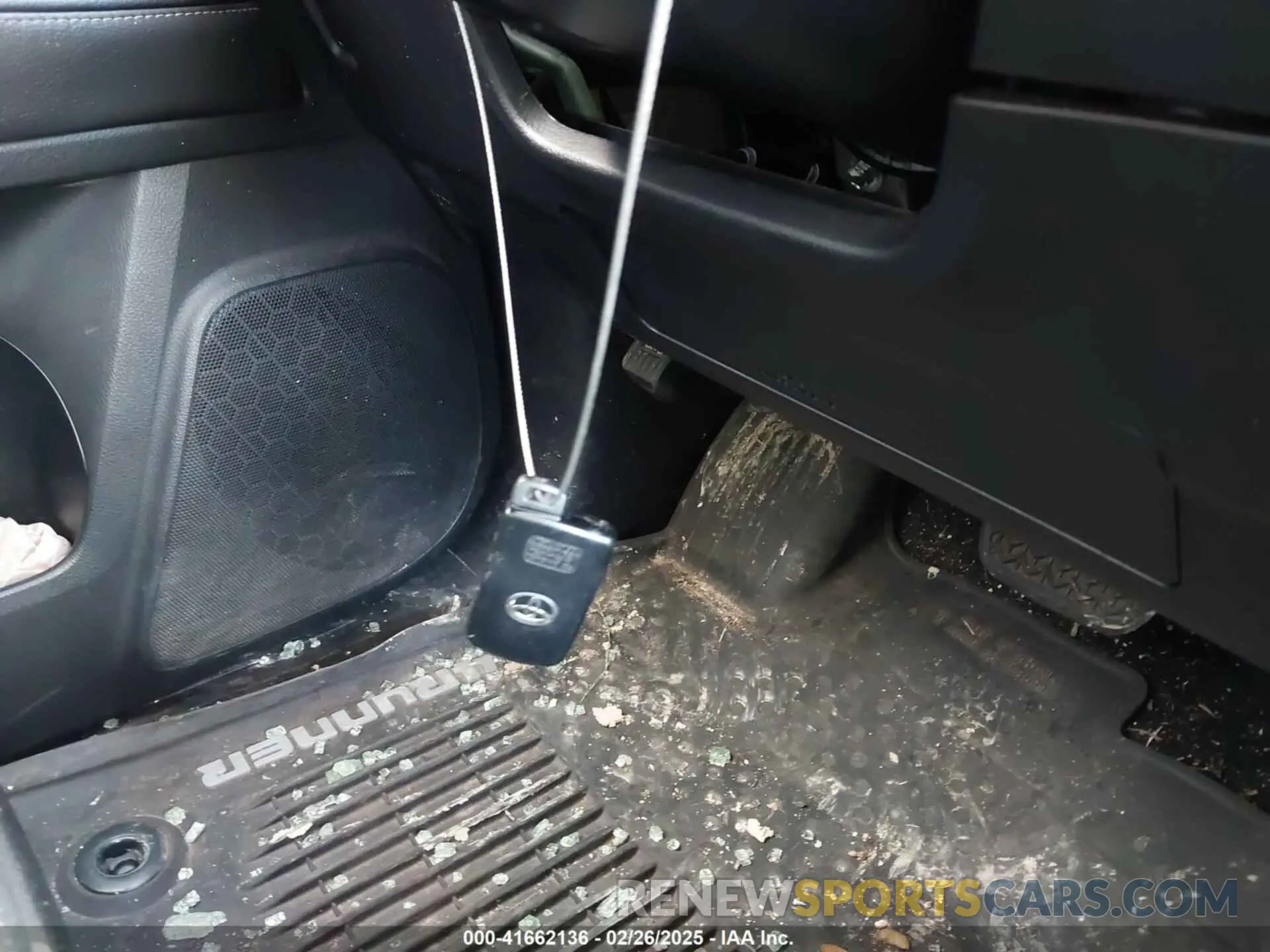 11 fotografías del automóvil dañado JTEBU5JR4L5821340 TOYOTA 4RUNNER 2020