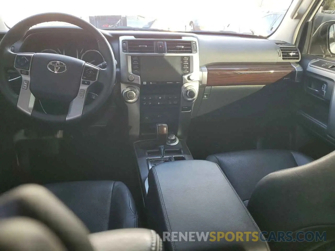 8 fotografías del automóvil dañado JTEBU5JR4L5830085 TOYOTA 4RUNNER 2020