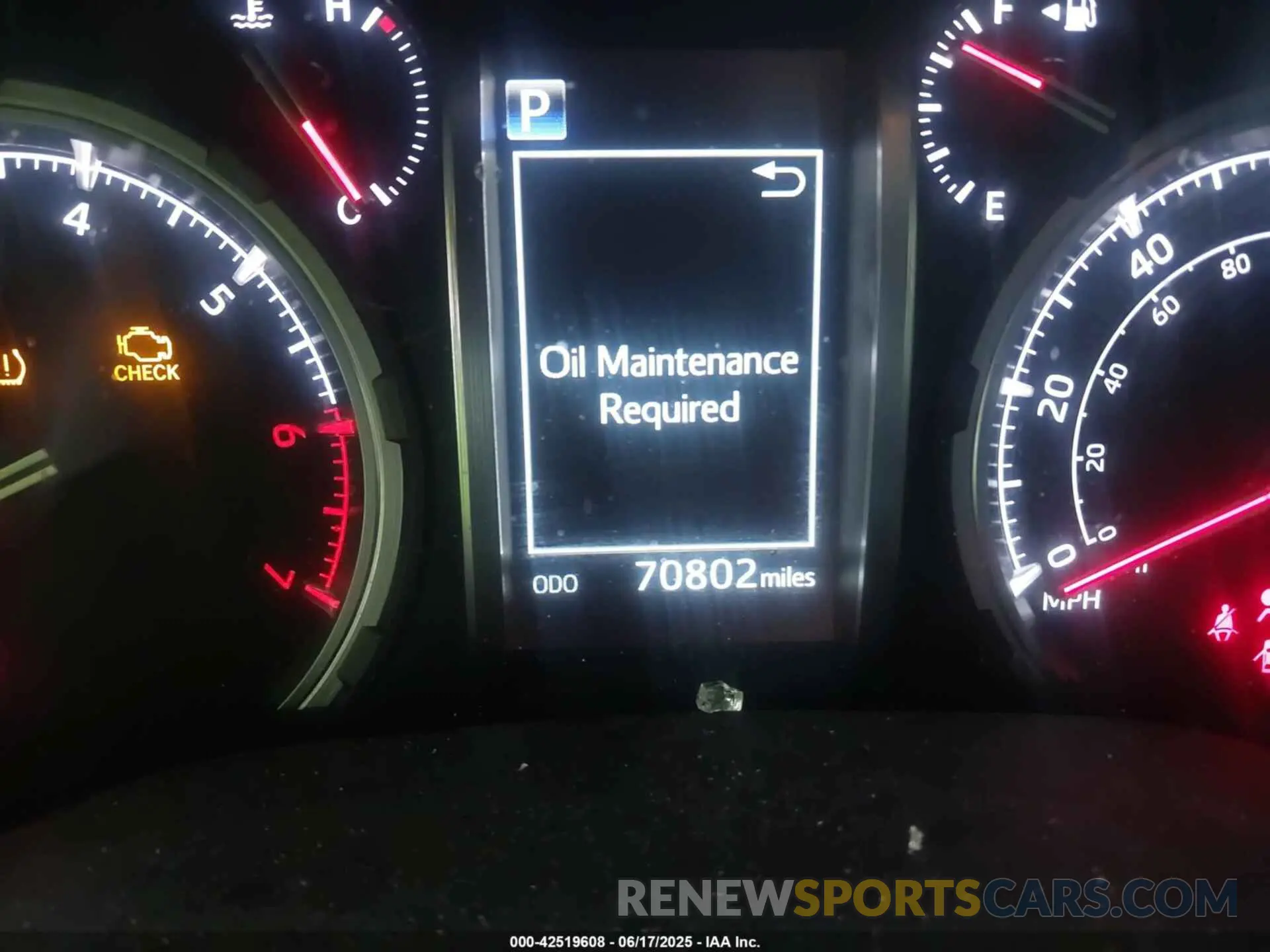 16 fotografías del automóvil dañado JTEBU5JR5L5748544 TOYOTA 4RUNNER 2020