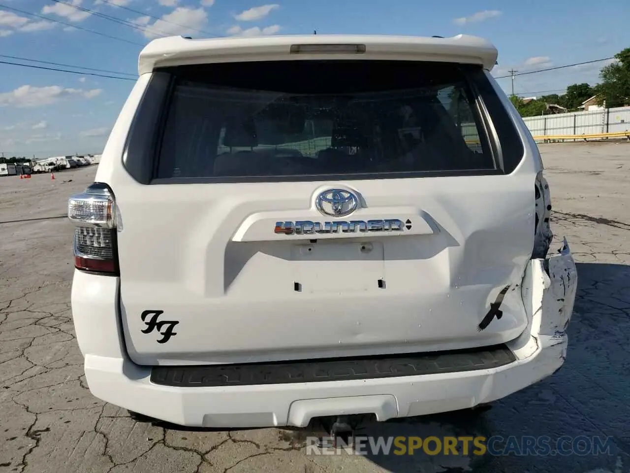 6 fotografías del automóvil dañado JTEBU5JR5L5766638 TOYOTA 4RUNNER 2020