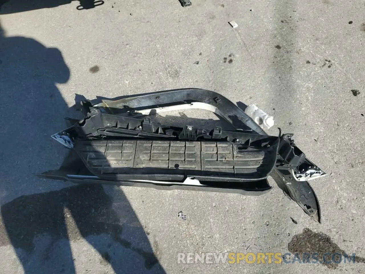 13 fotografías del automóvil dañado JTEBU5JR5L5775291 TOYOTA 4RUNNER 2020