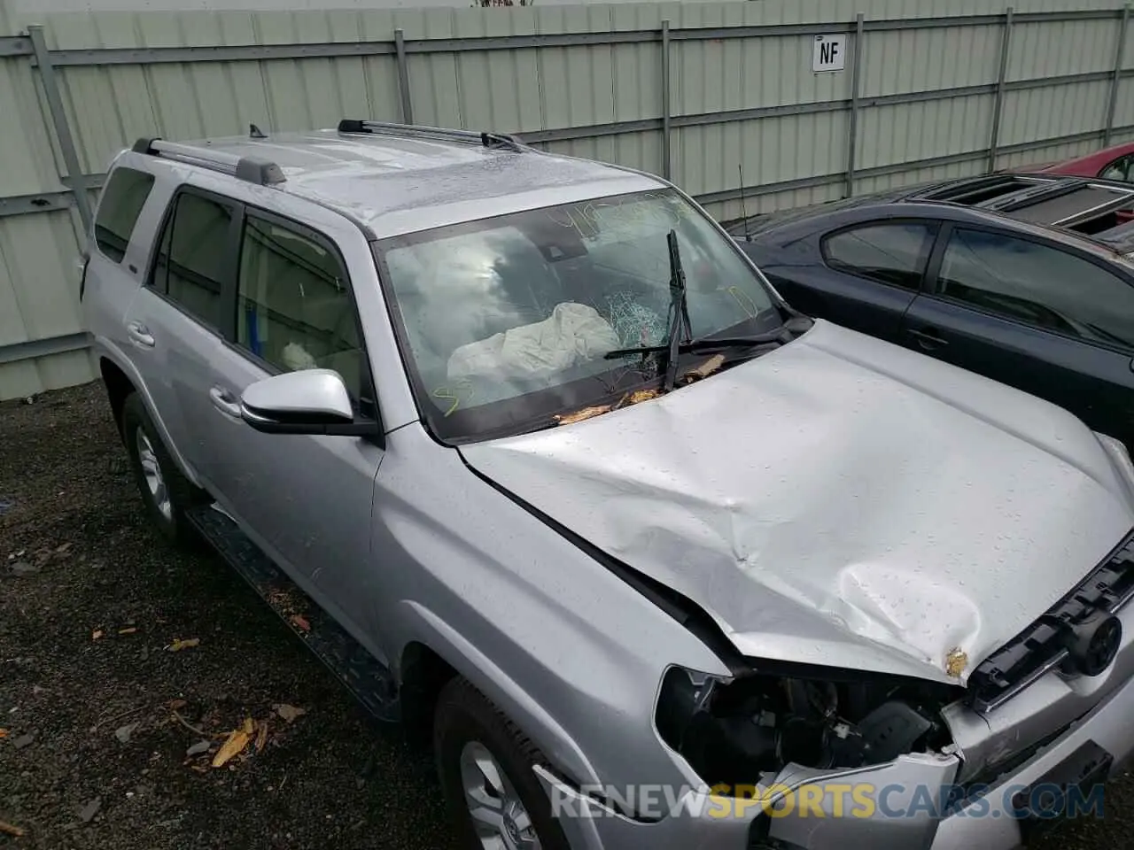 9 fotografías del automóvil dañado JTEBU5JR5L5813294 TOYOTA 4RUNNER 2020