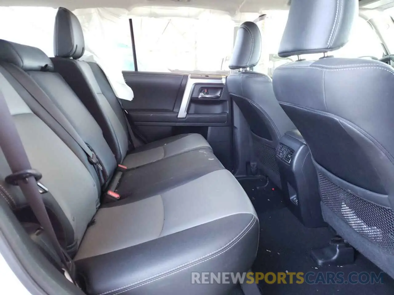 6 fotografías del automóvil dañado JTEBU5JR5L5833626 TOYOTA 4RUNNER 2020