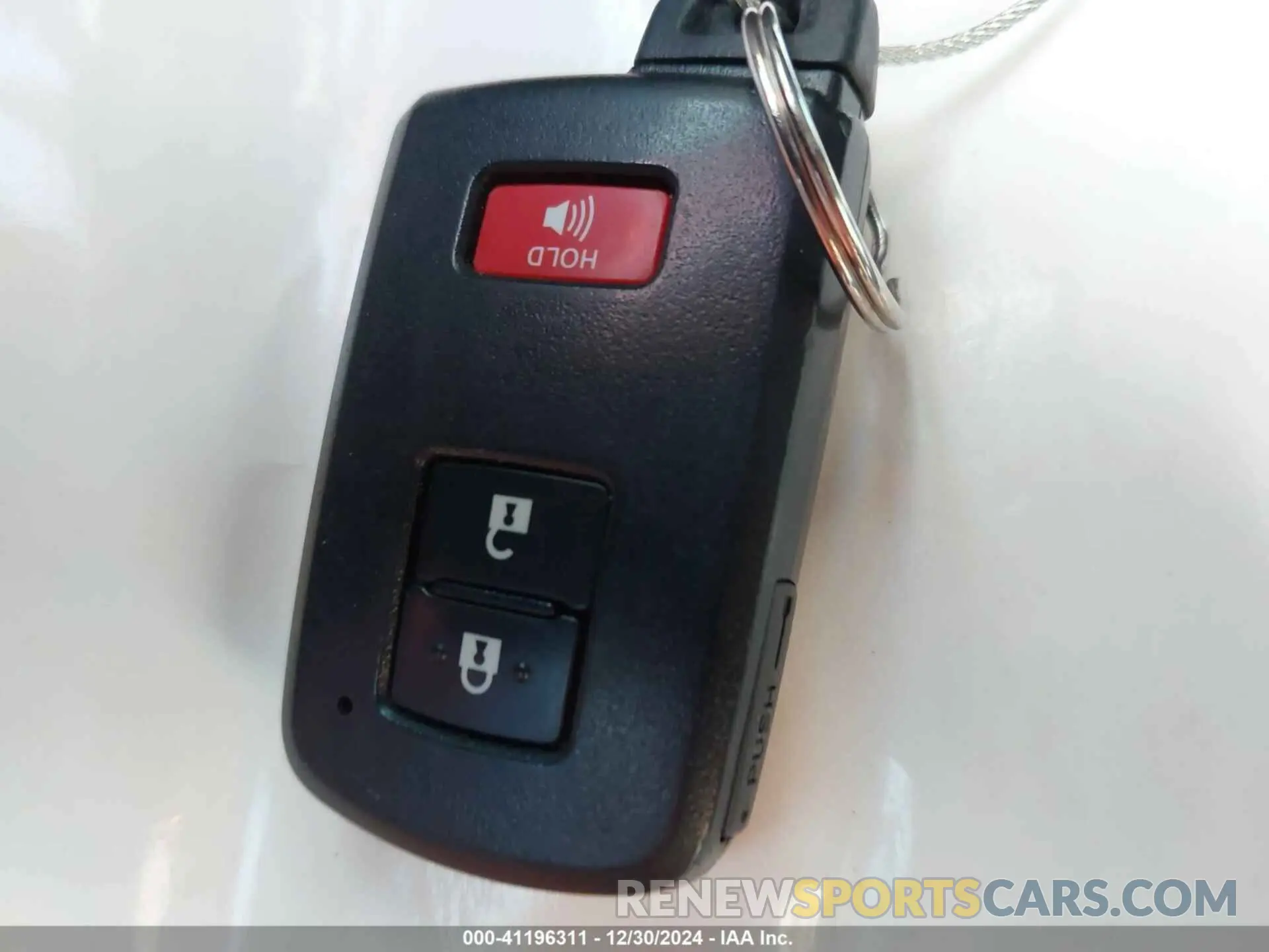 11 fotografías del automóvil dañado JTEBU5JR6L5751467 TOYOTA 4RUNNER 2020