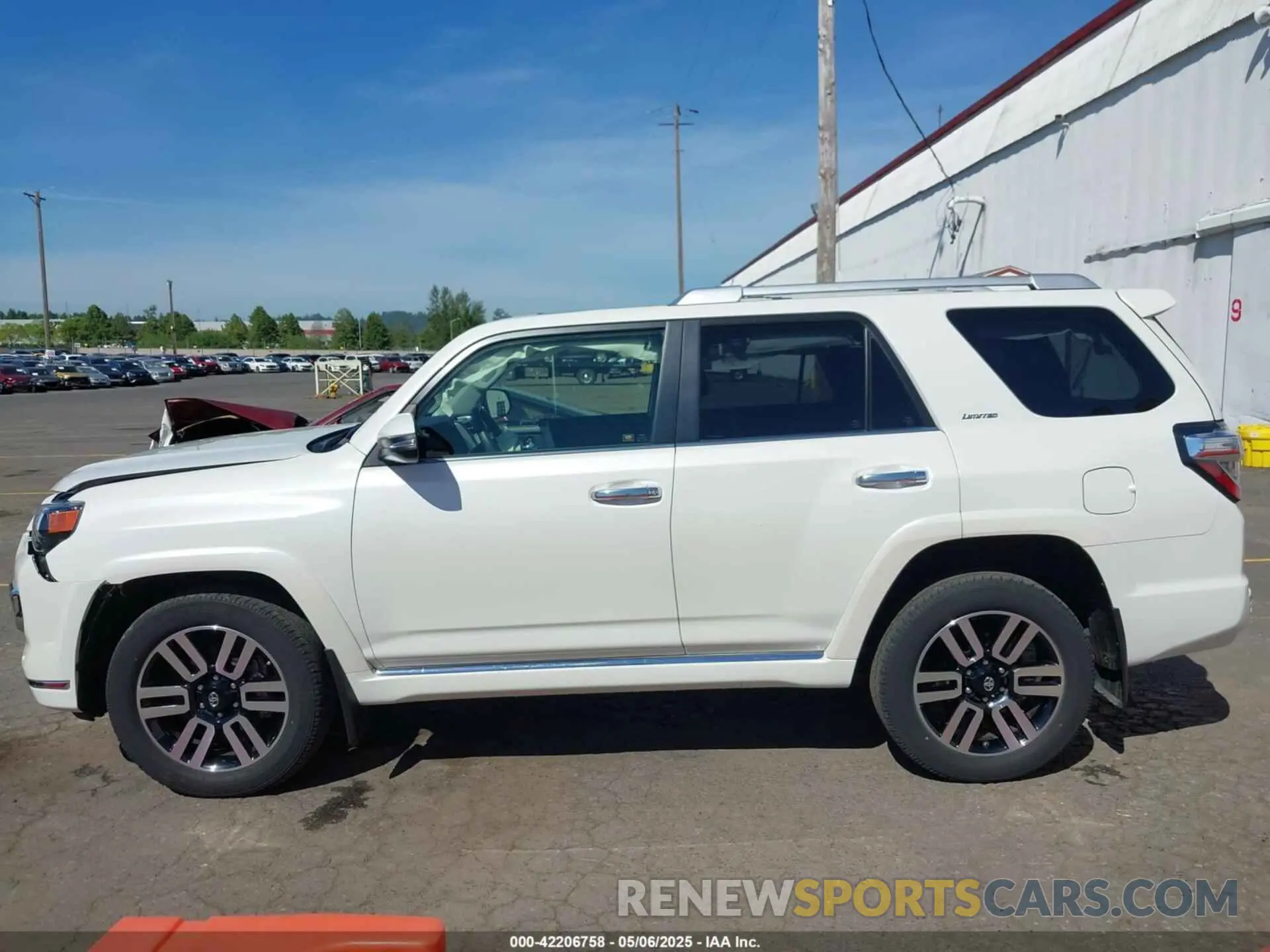 15 fotografías del automóvil dañado JTEBU5JR6L5765501 TOYOTA 4RUNNER 2020