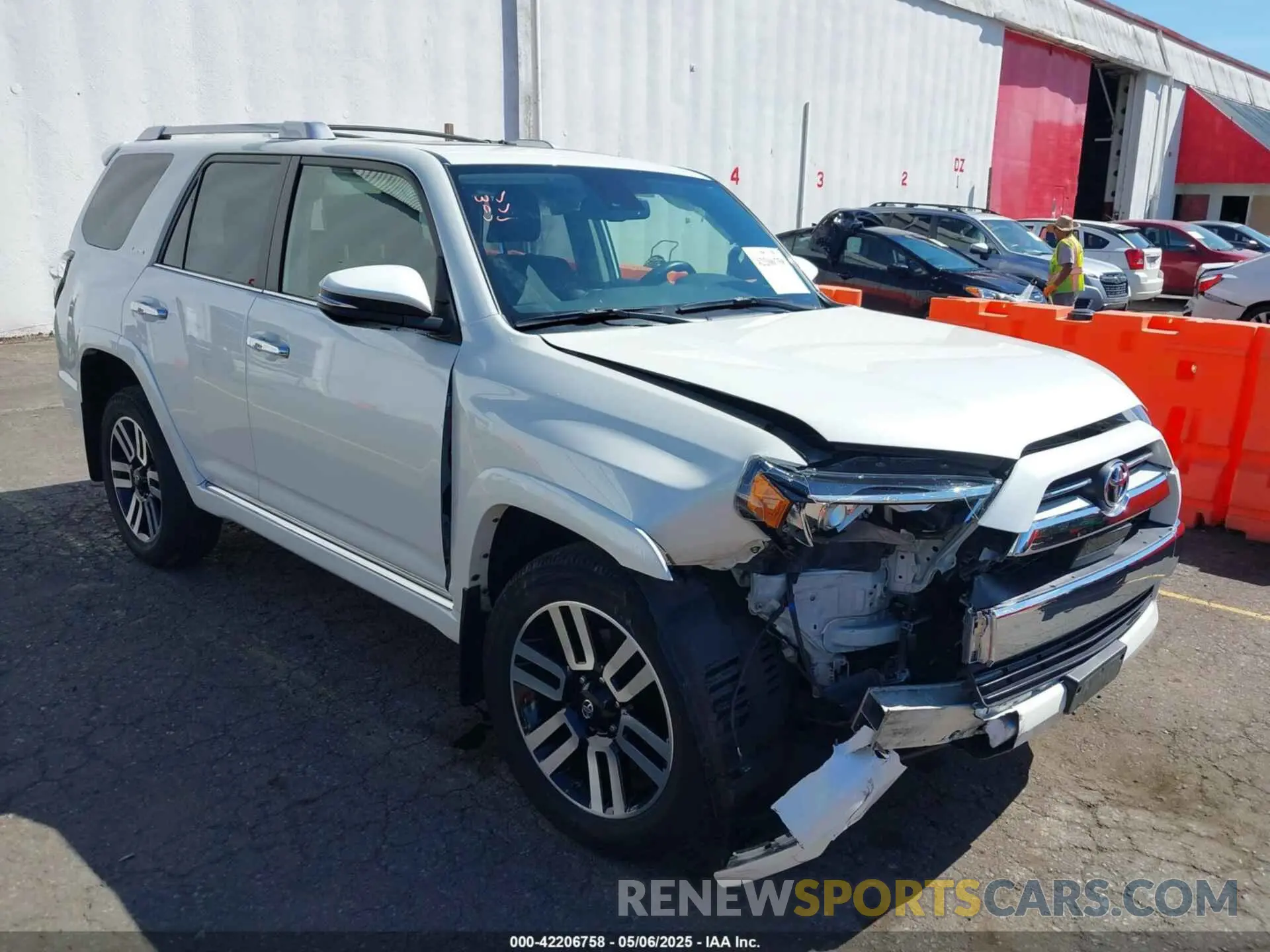 6 fotografías del automóvil dañado JTEBU5JR6L5765501 TOYOTA 4RUNNER 2020