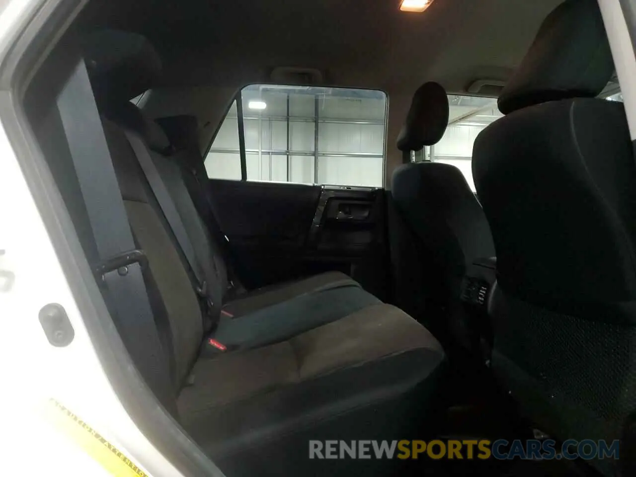 11 fotografías del automóvil dañado JTEBU5JR6L5770648 TOYOTA 4RUNNER 2020