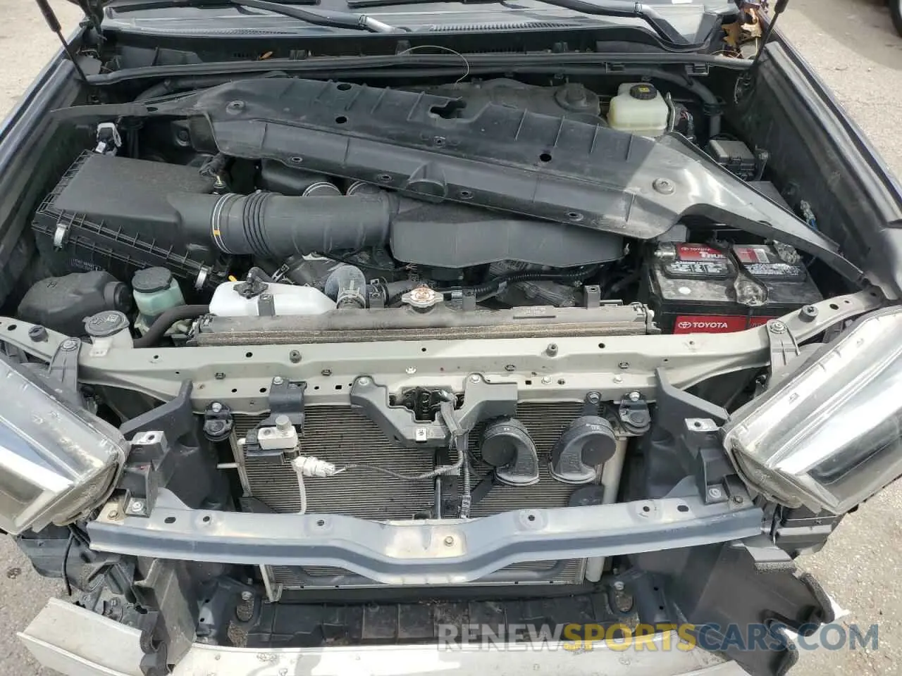 12 fotografías del automóvil dañado JTEBU5JR6L5775672 TOYOTA 4RUNNER 2020