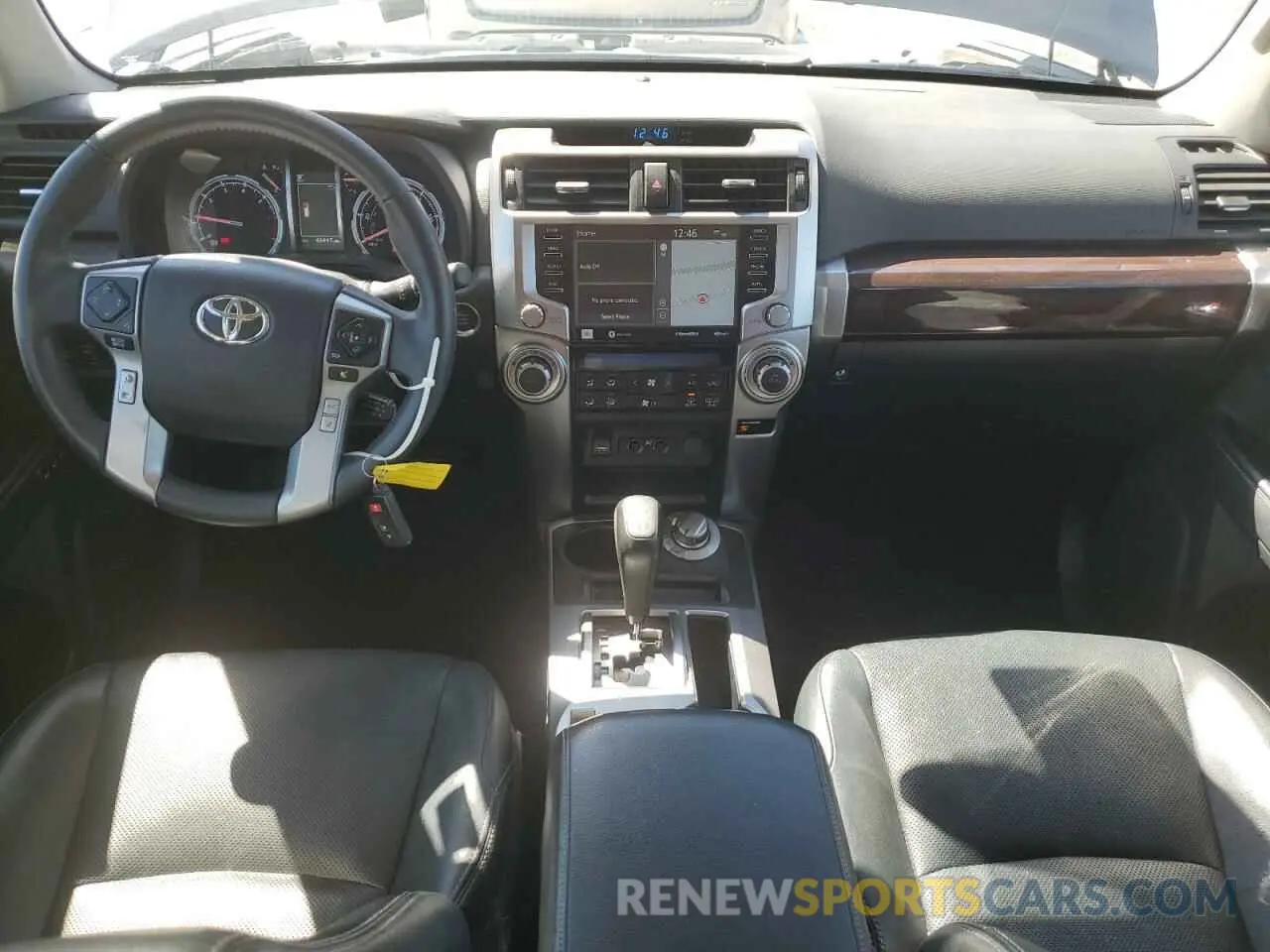 8 fotografías del automóvil dañado JTEBU5JR6L5815801 TOYOTA 4RUNNER 2020