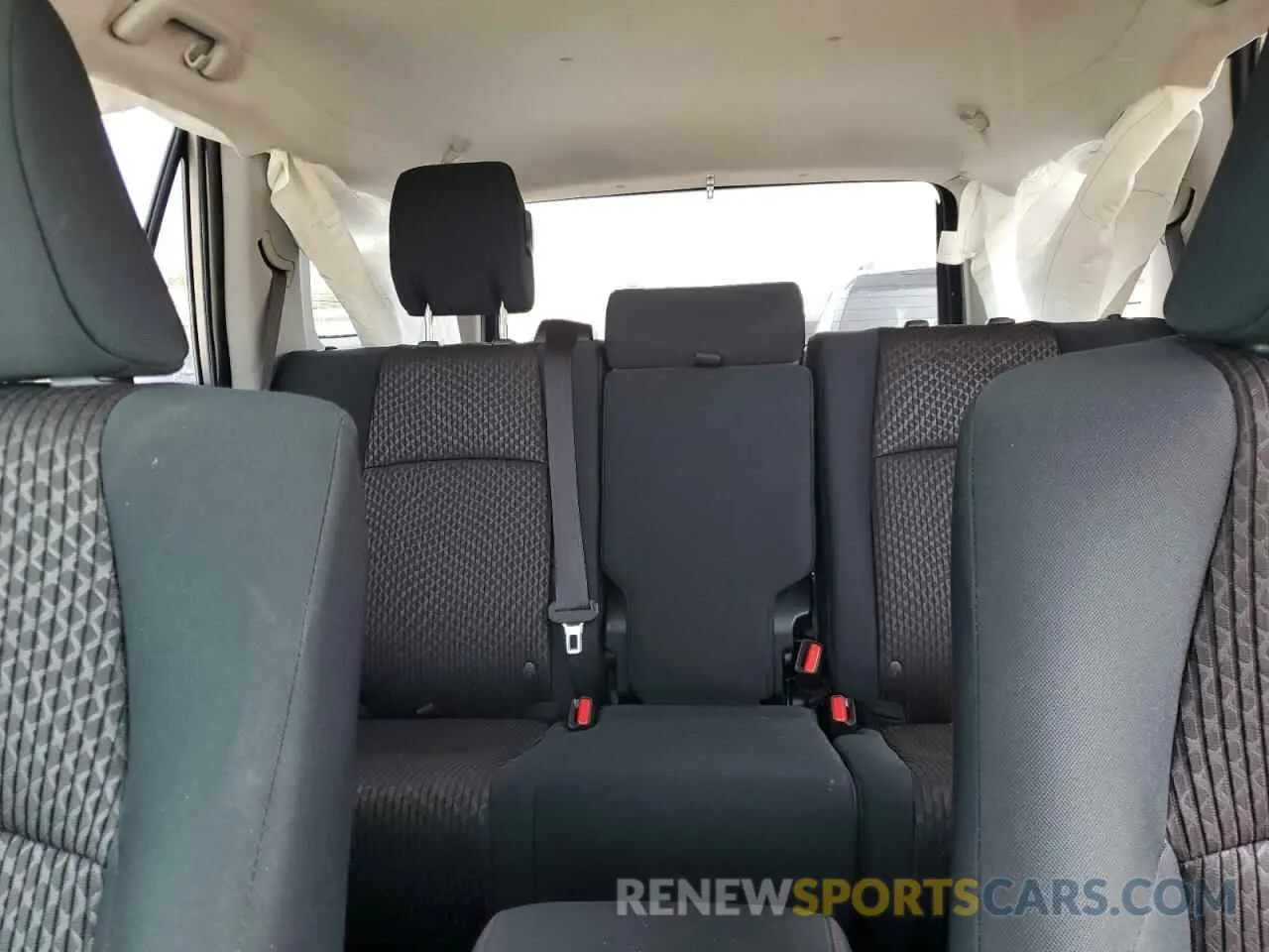10 fotografías del automóvil dañado JTEBU5JR6L5820044 TOYOTA 4RUNNER 2020