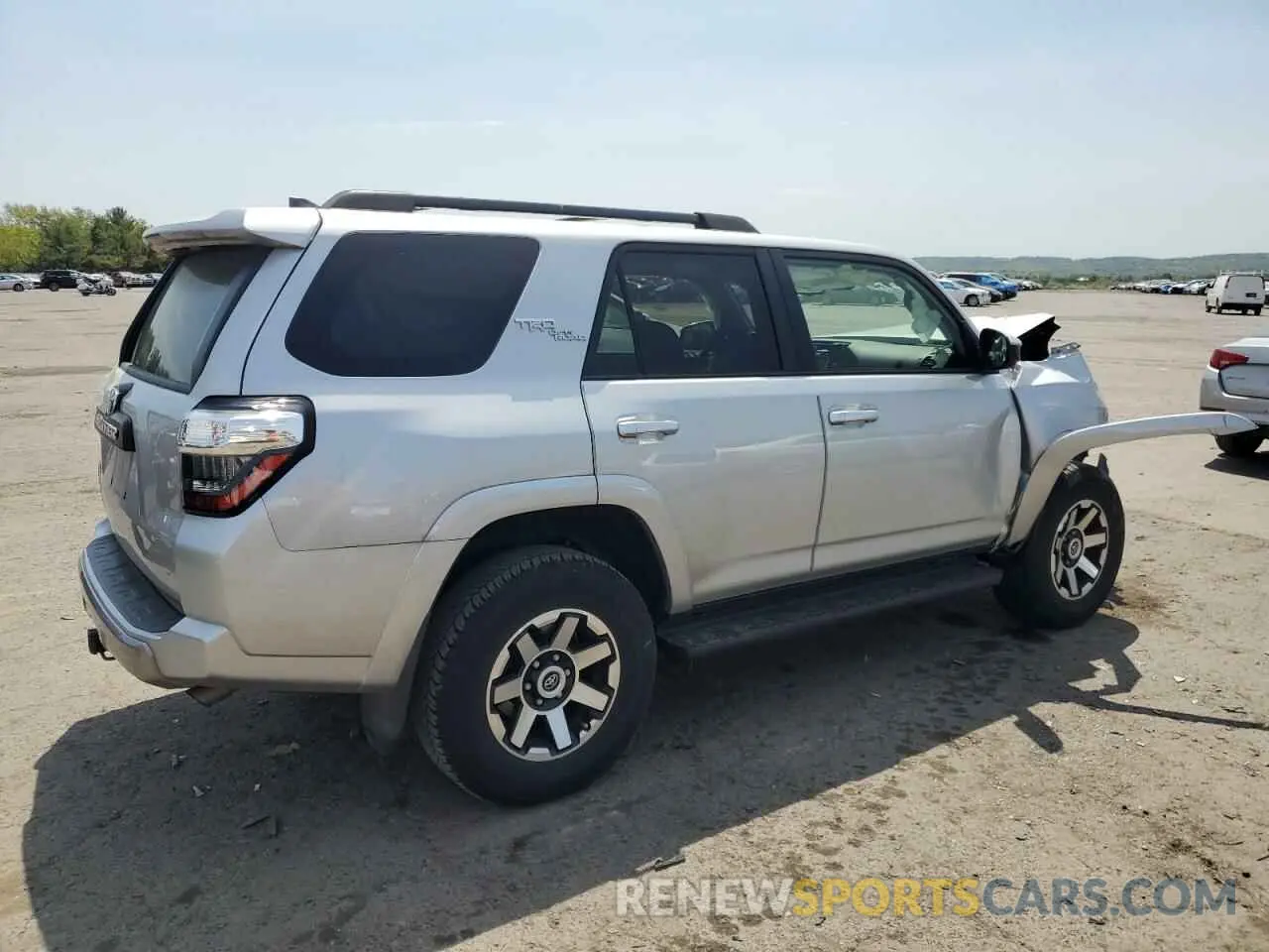 3 fotografías del automóvil dañado JTEBU5JR6L5820044 TOYOTA 4RUNNER 2020