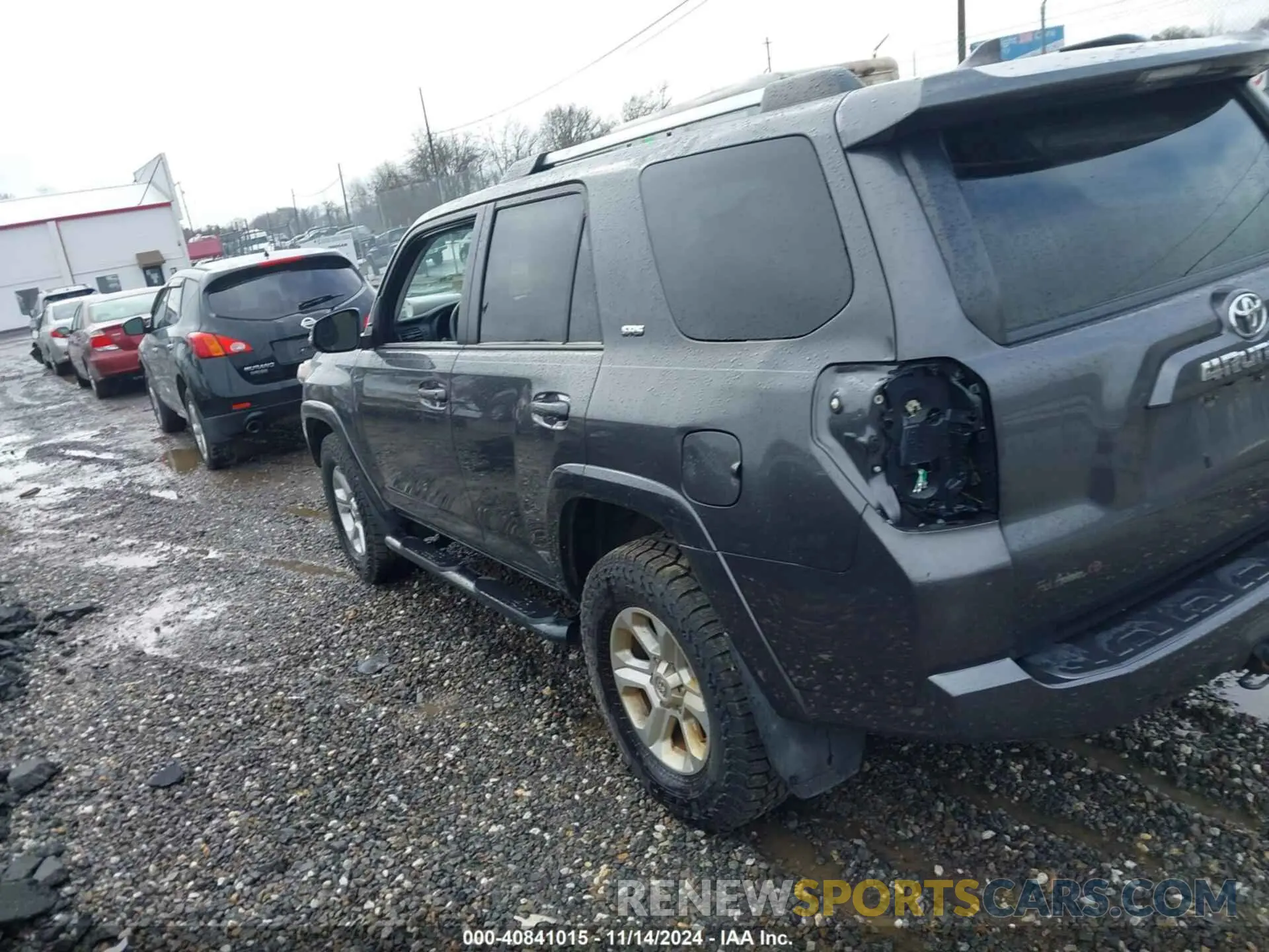3 fotografías del automóvil dañado JTEBU5JR6L5829679 TOYOTA 4RUNNER 2020