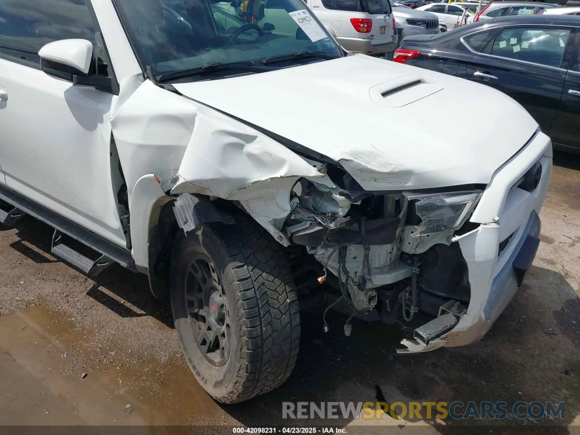 6 fotografías del automóvil dañado JTEBU5JR6L5830203 TOYOTA 4RUNNER 2020