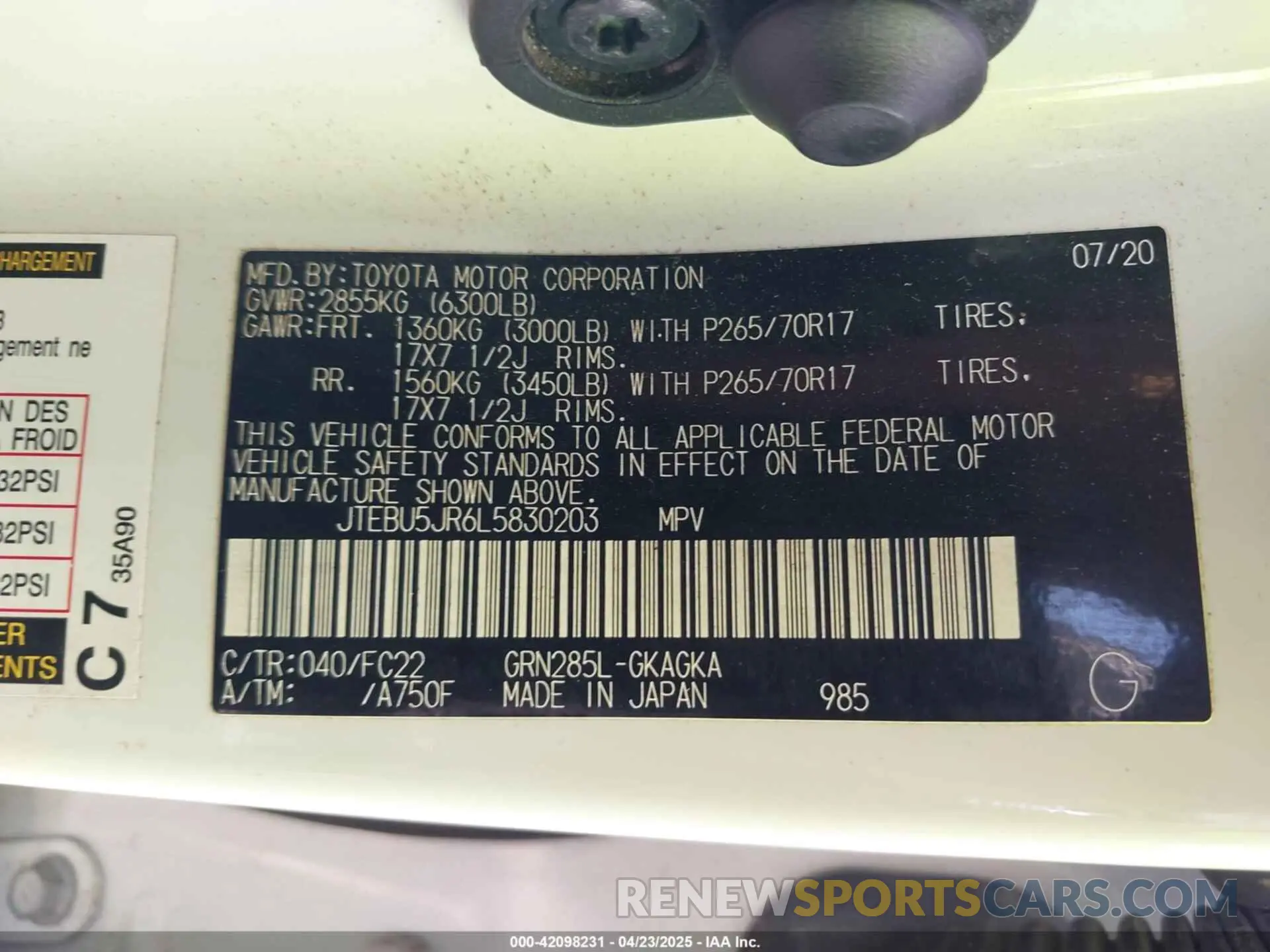 9 fotografías del automóvil dañado JTEBU5JR6L5830203 TOYOTA 4RUNNER 2020