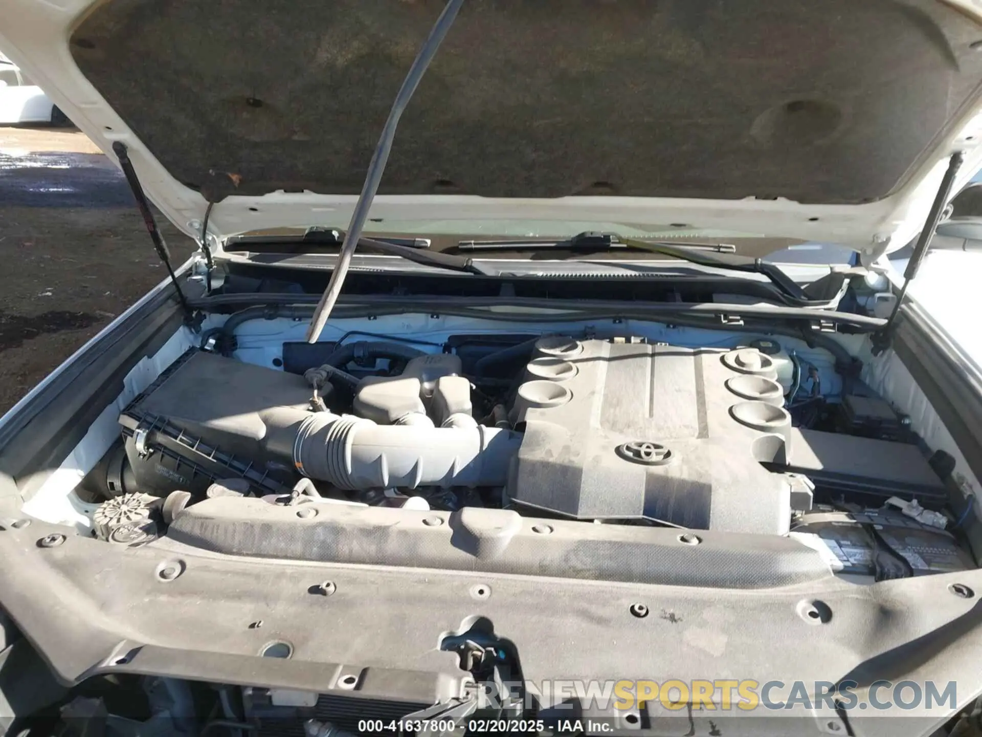 10 fotografías del automóvil dañado JTEBU5JR6L5832422 TOYOTA 4RUNNER 2020