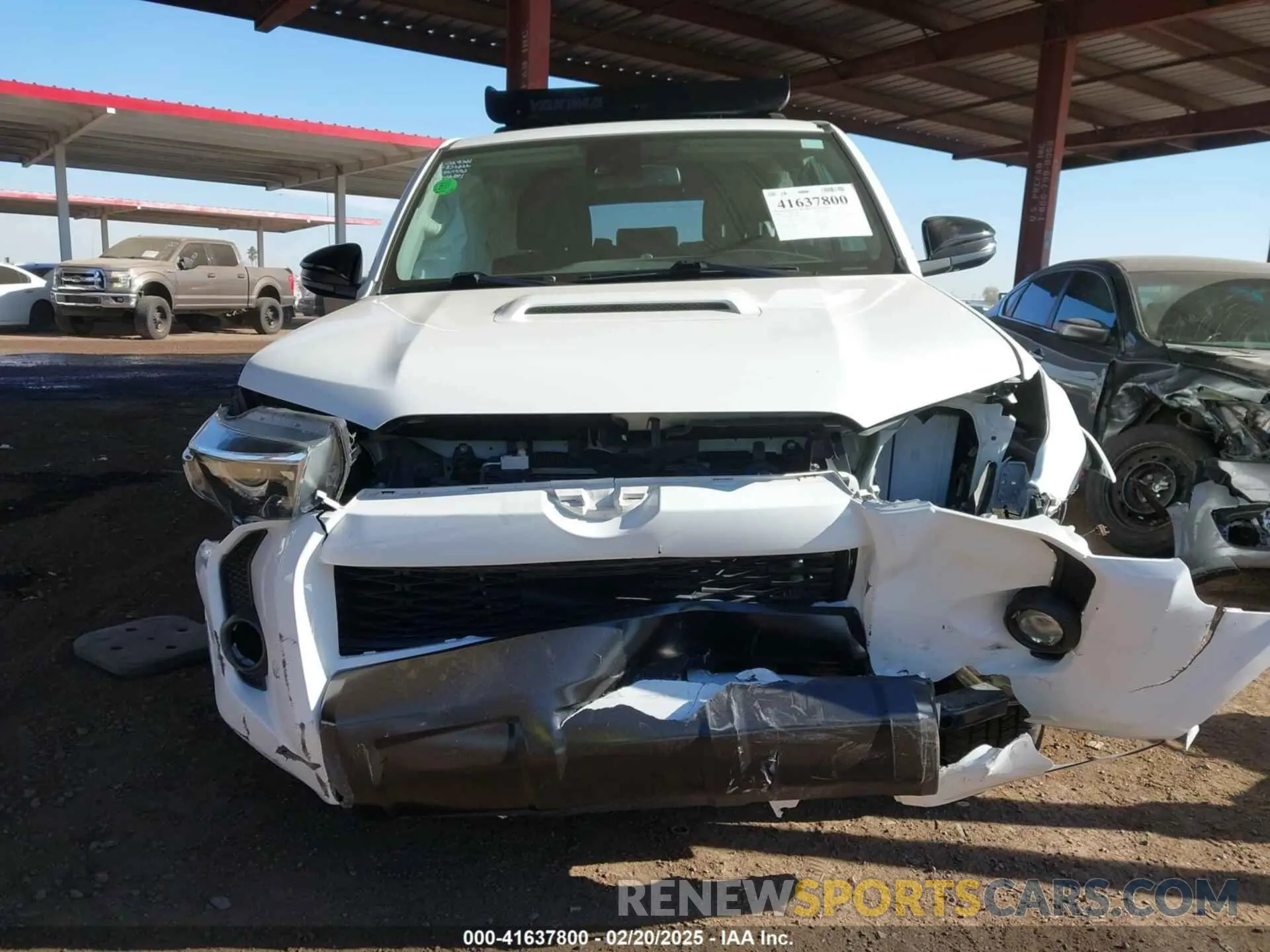 12 fotografías del automóvil dañado JTEBU5JR6L5832422 TOYOTA 4RUNNER 2020