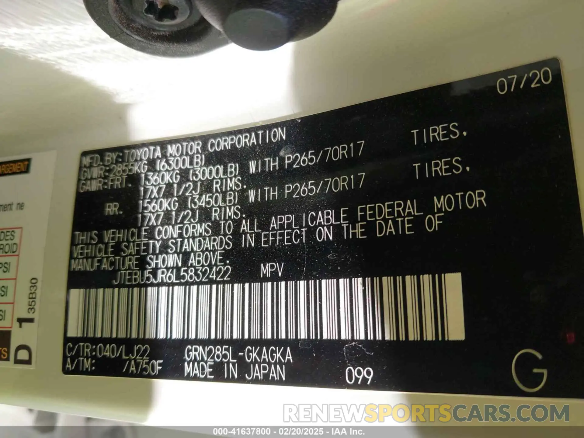 9 fotografías del automóvil dañado JTEBU5JR6L5832422 TOYOTA 4RUNNER 2020