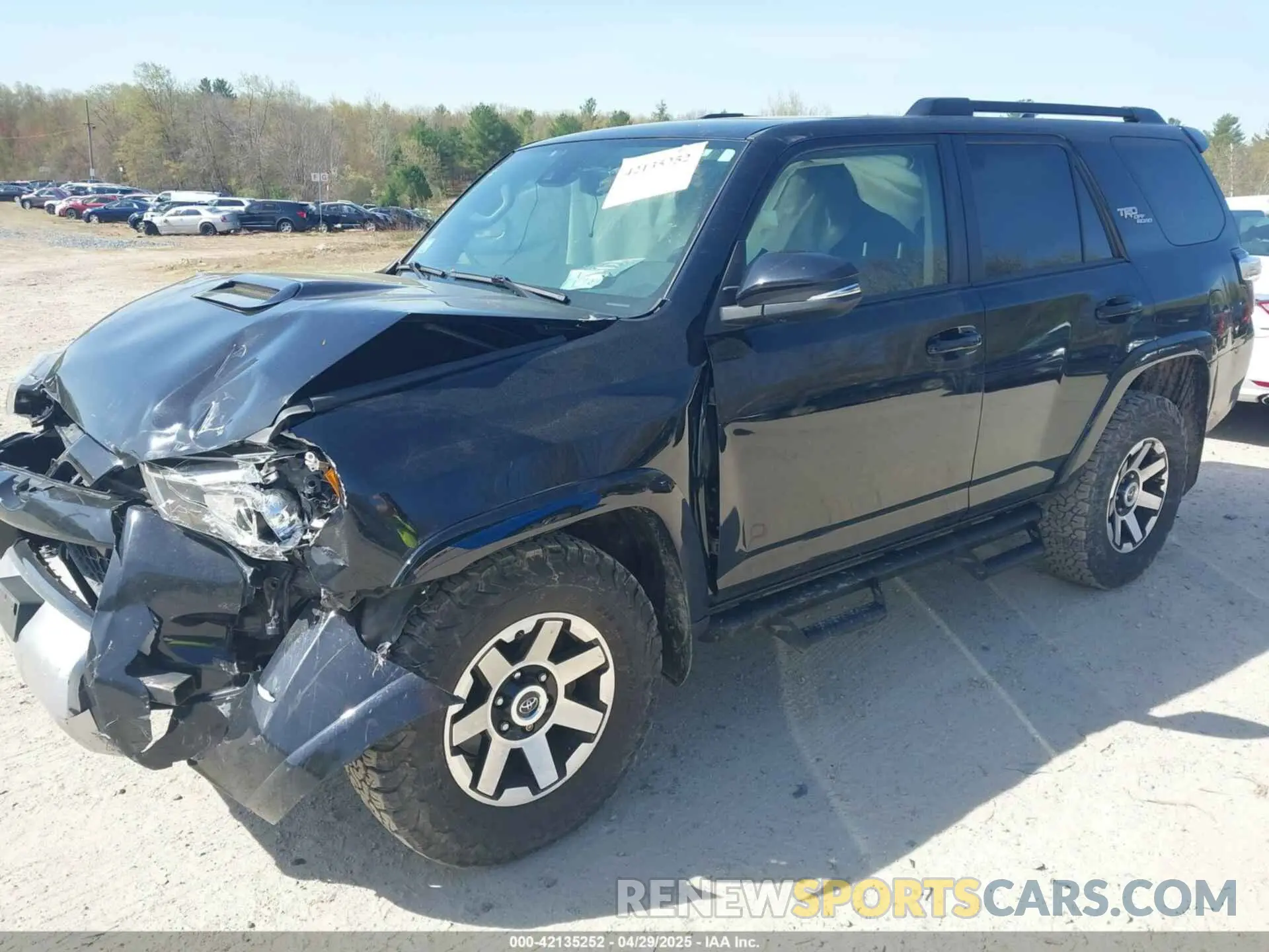 2 fotografías del automóvil dañado JTEBU5JR7L5753311 TOYOTA 4RUNNER 2020