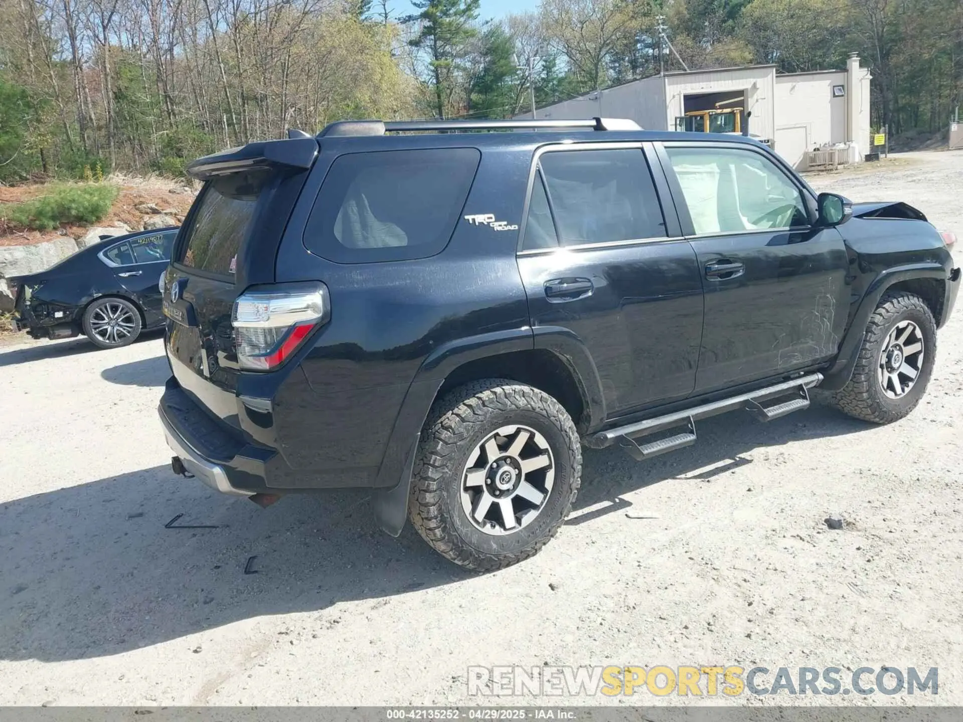 4 fotografías del automóvil dañado JTEBU5JR7L5753311 TOYOTA 4RUNNER 2020