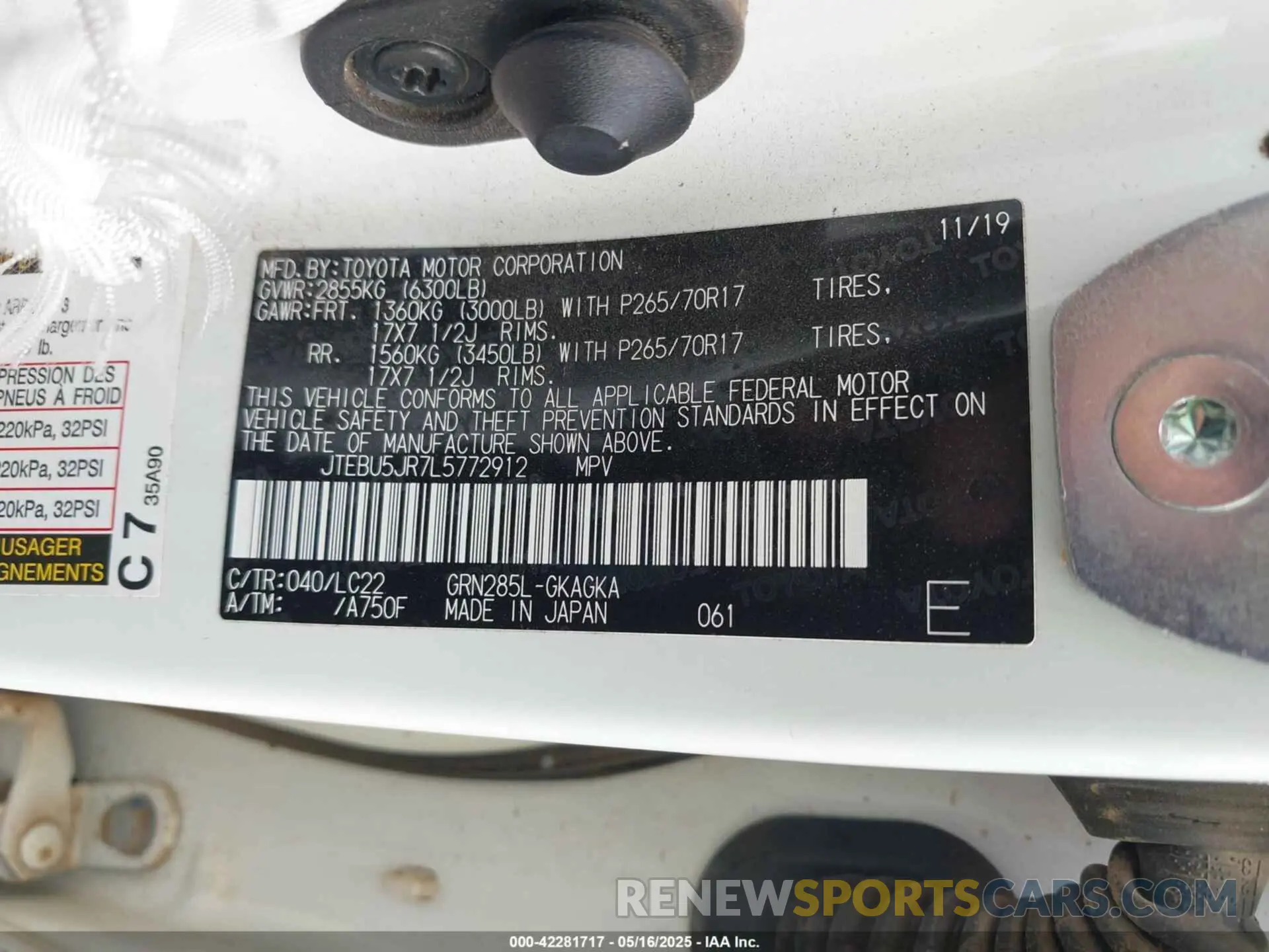 9 fotografías del automóvil dañado JTEBU5JR7L5772912 TOYOTA 4RUNNER 2020