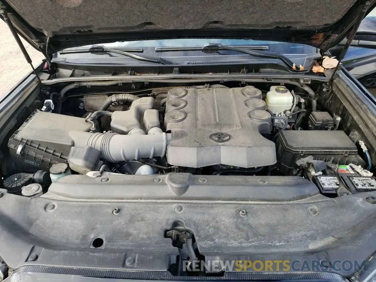 12 fotografías del automóvil dañado JTEBU5JR7L5774434 TOYOTA 4RUNNER 2020