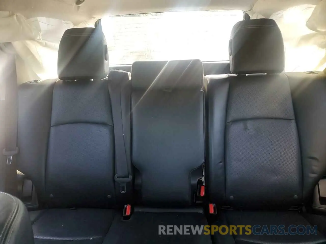 10 fotografías del automóvil dañado JTEBU5JR8L5737523 TOYOTA 4RUNNER 2020