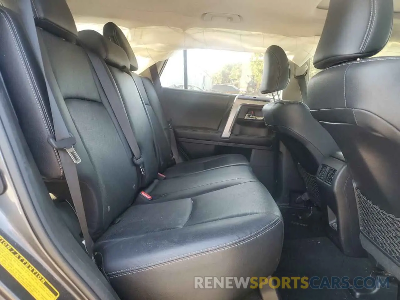 11 fotografías del automóvil dañado JTEBU5JR8L5737523 TOYOTA 4RUNNER 2020