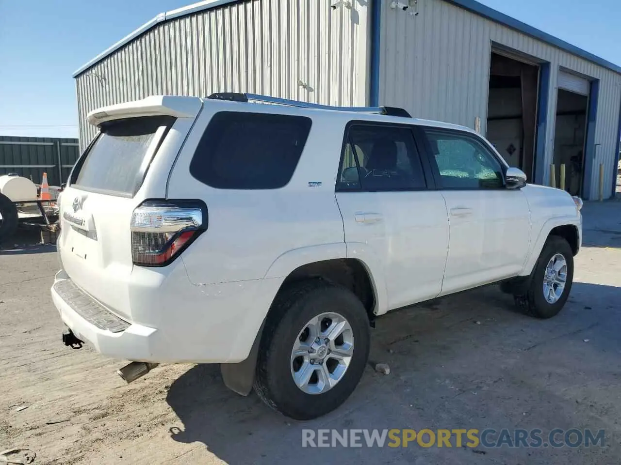 3 fotografías del automóvil dañado JTEBU5JR8L5750417 TOYOTA 4RUNNER 2020