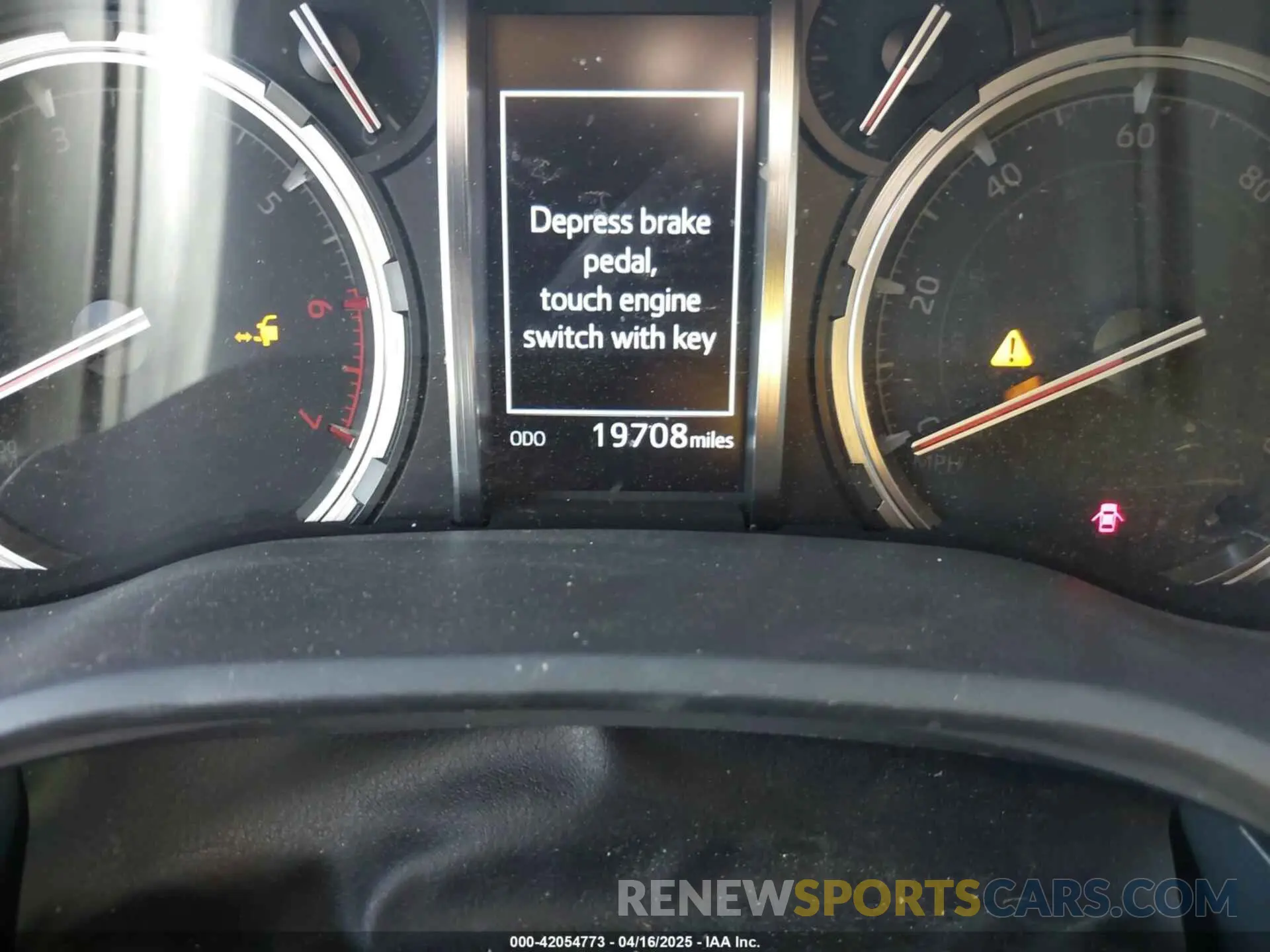 14 fotografías del automóvil dañado JTEBU5JR8L5837301 TOYOTA 4RUNNER 2020