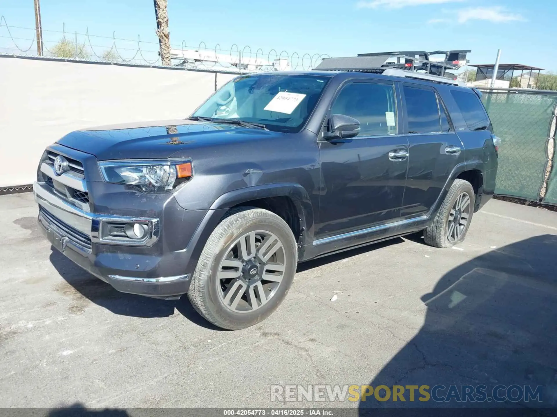2 fotografías del automóvil dañado JTEBU5JR8L5837301 TOYOTA 4RUNNER 2020