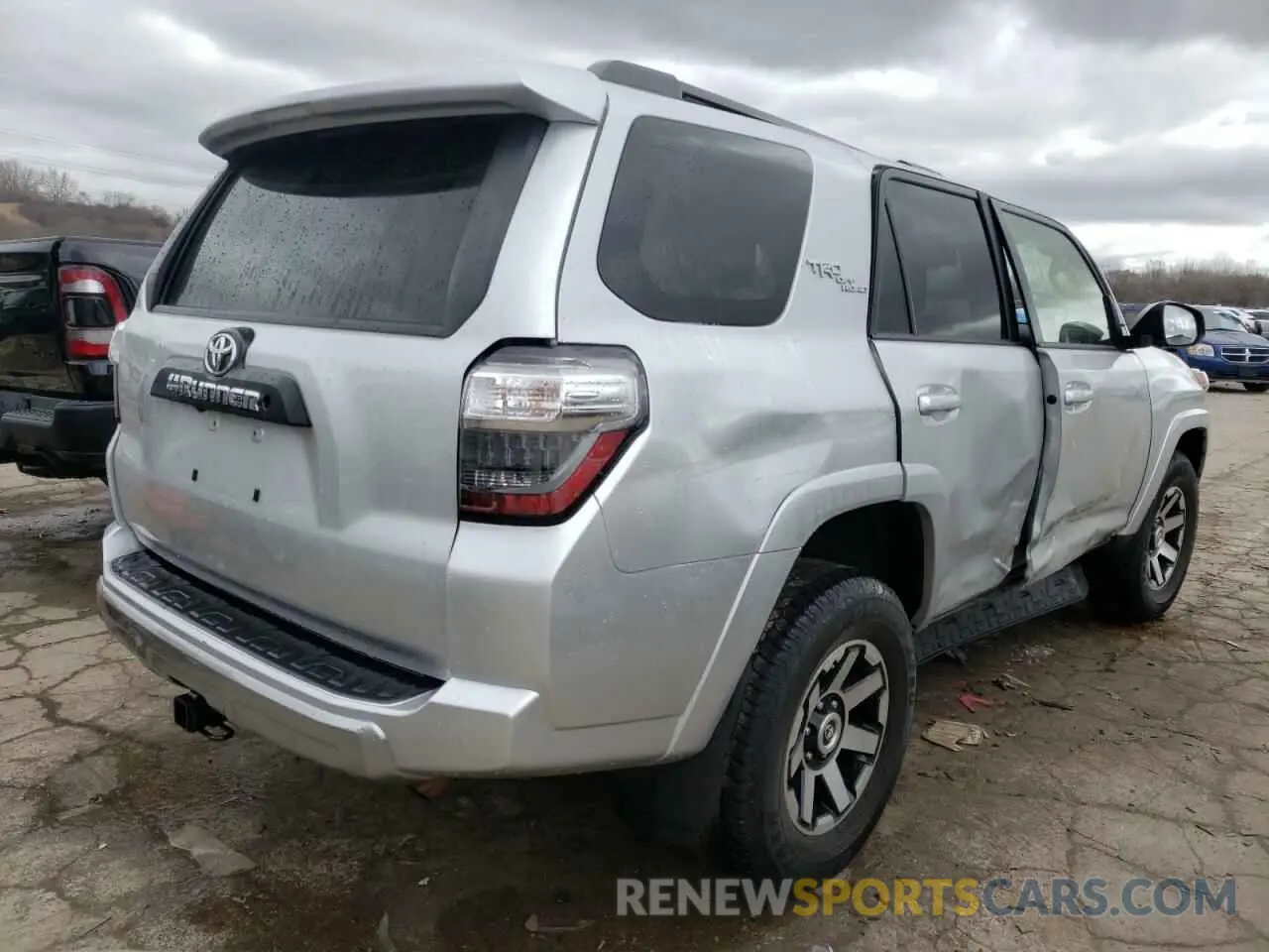 4 fotografías del automóvil dañado JTEBU5JR9L5772779 TOYOTA 4RUNNER 2020