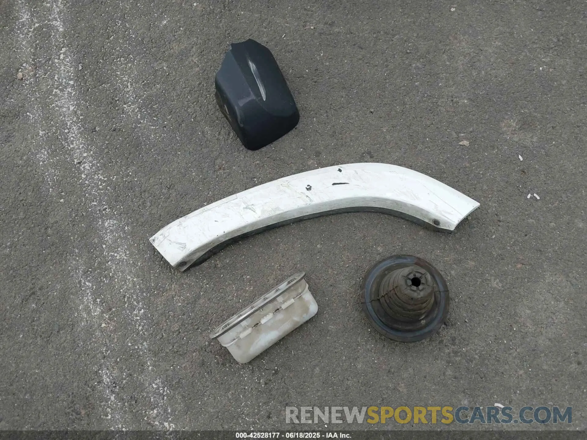 12 fotografías del automóvil dañado JTEBU5JR9L5825528 TOYOTA 4RUNNER 2020