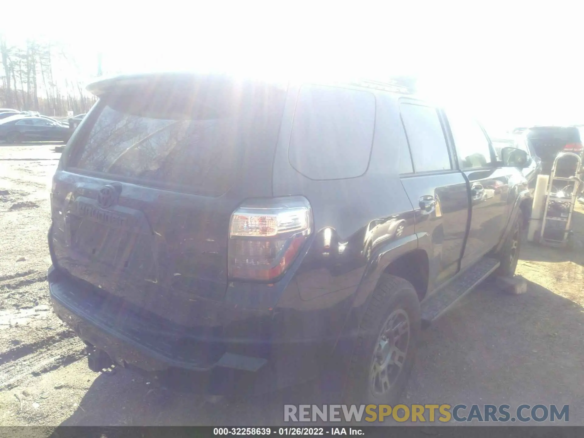 4 fotografías del automóvil dañado JTEBU5JR9L5835279 TOYOTA 4RUNNER 2020