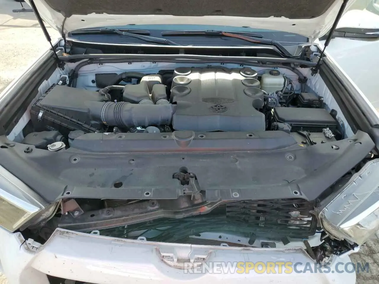 7 fotografías del automóvil dañado JTEBU5JRXL5748801 TOYOTA 4RUNNER 2020