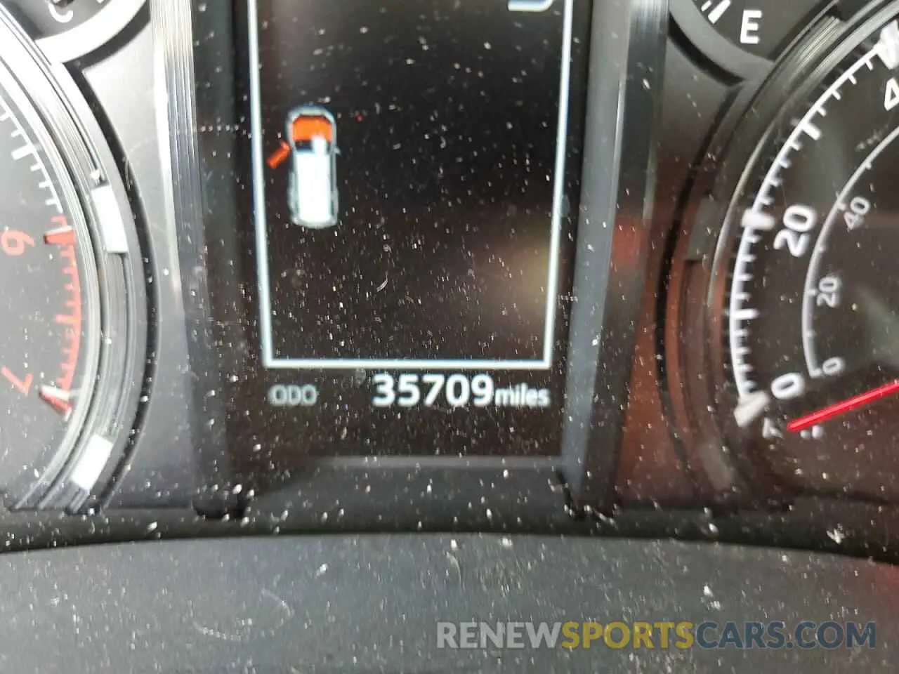 8 fotografías del automóvil dañado JTEBU5JRXL5748801 TOYOTA 4RUNNER 2020
