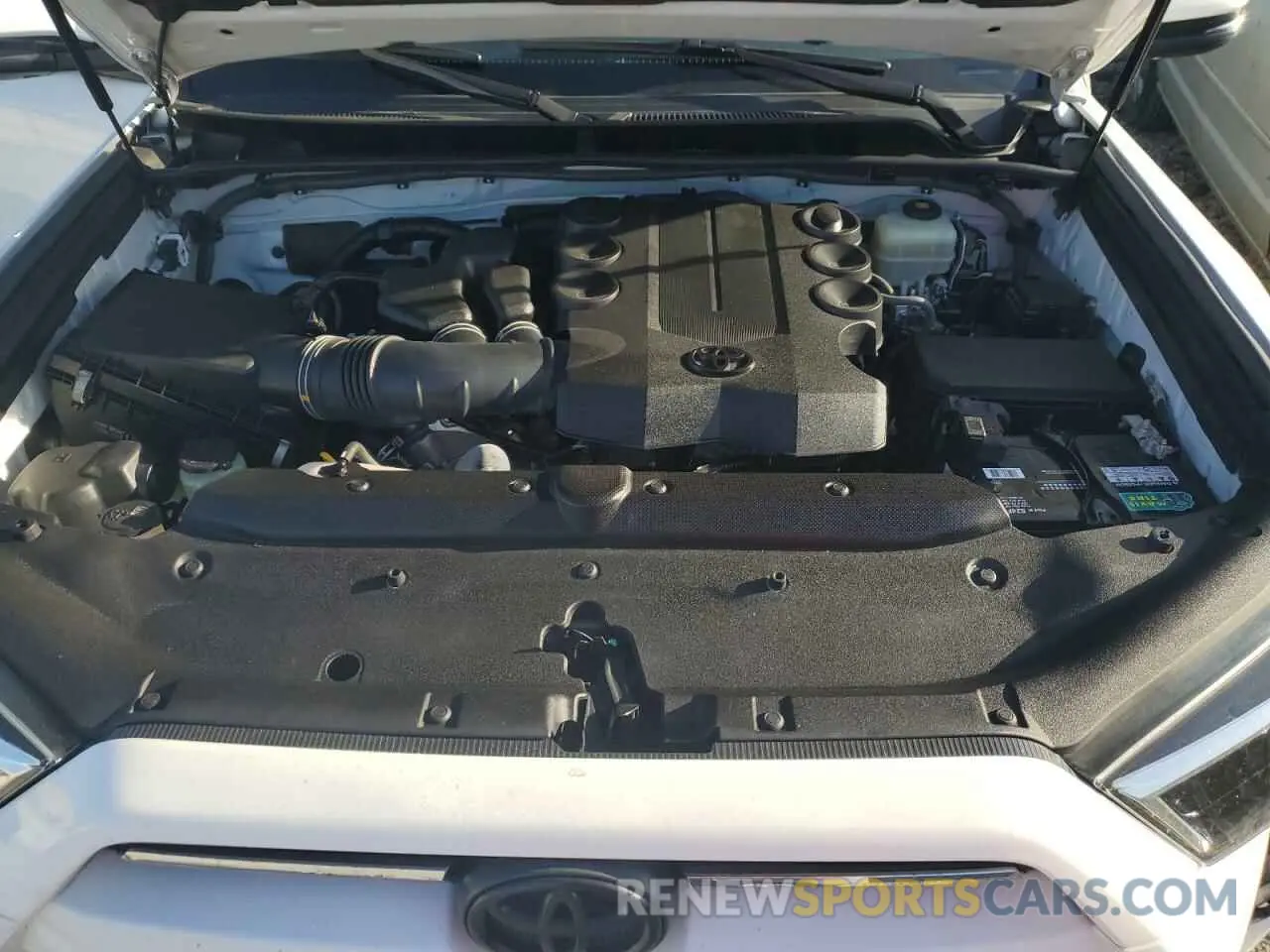 12 fotografías del automóvil dañado JTEBU5JRXL5758874 TOYOTA 4RUNNER 2020