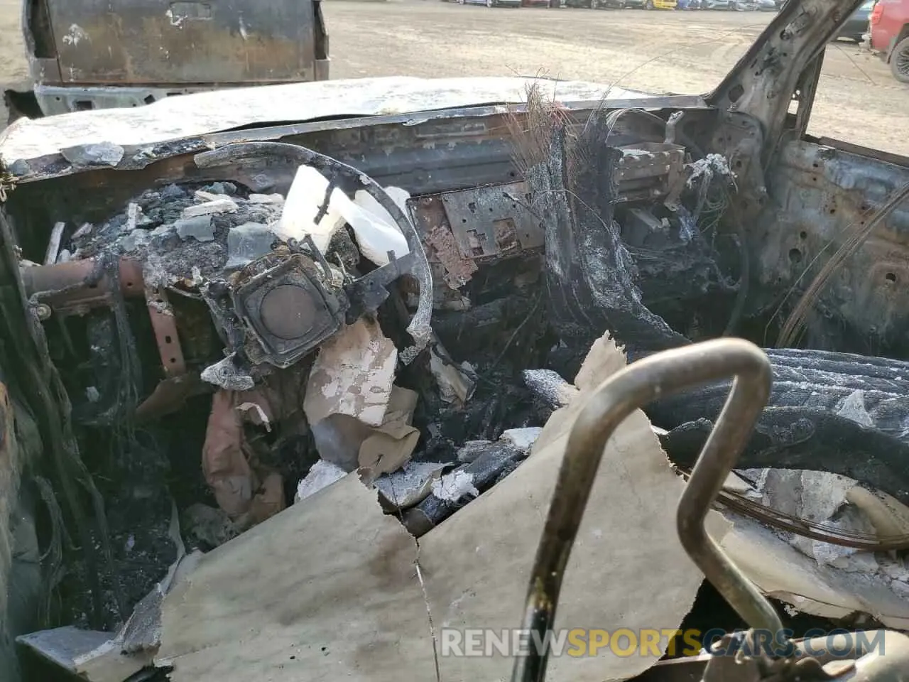 8 fotografías del automóvil dañado JTEBU5JRXL5768935 TOYOTA 4RUNNER 2020