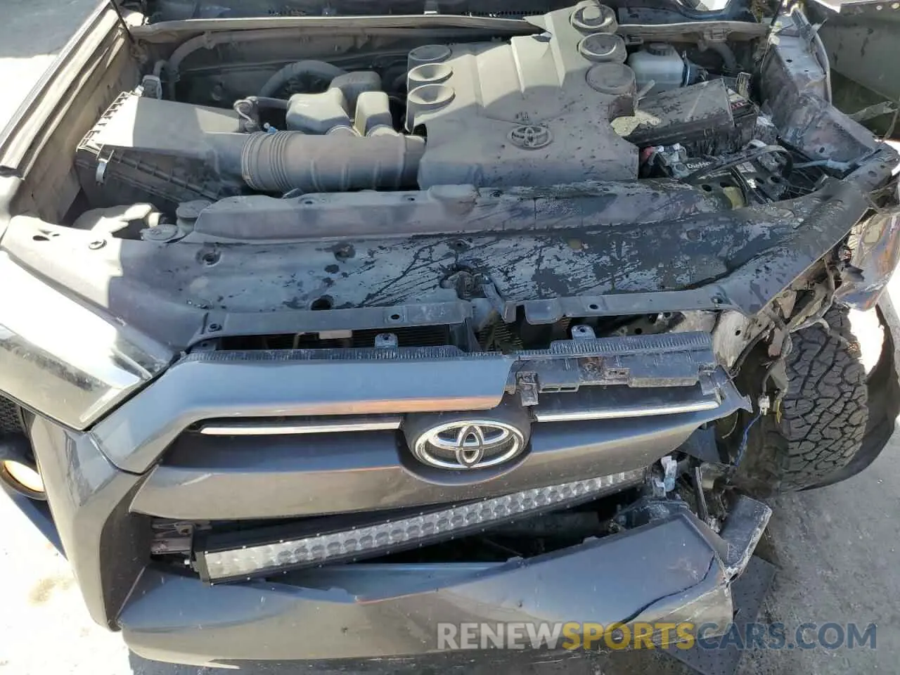 12 fotografías del automóvil dañado JTEBU5JRXL5772287 TOYOTA 4RUNNER 2020