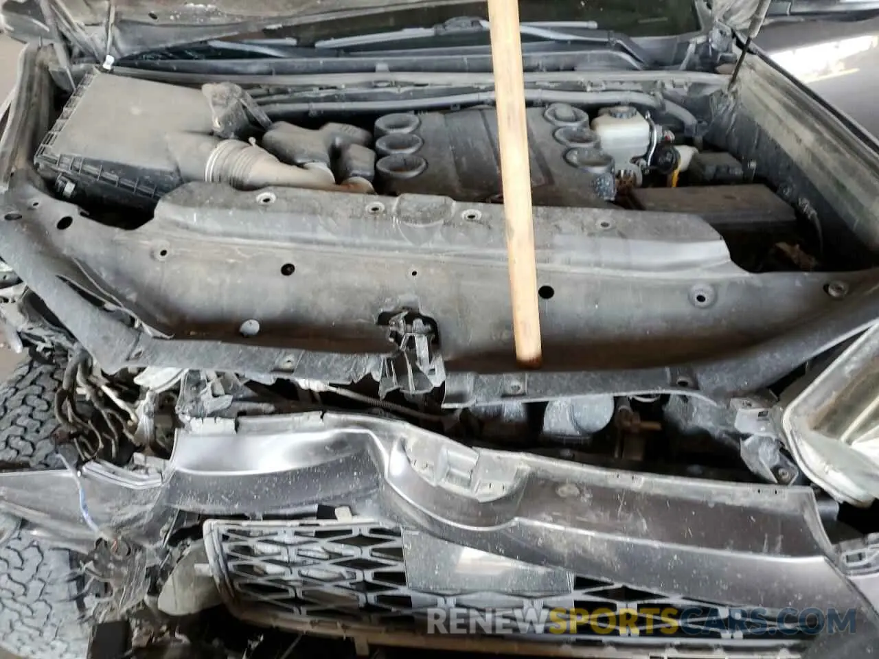 11 fotografías del automóvil dañado JTEBU5JRXL5797867 TOYOTA 4RUNNER 2020